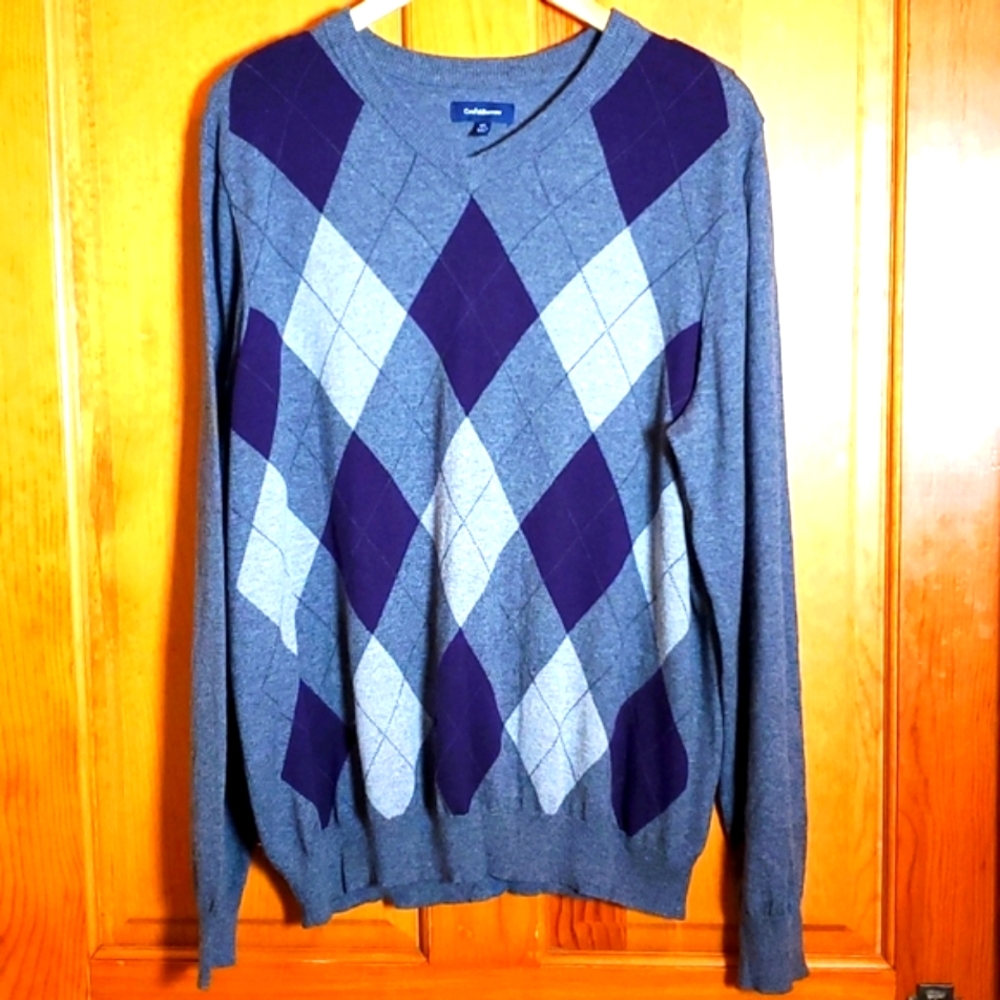 CROFT & BARROW XL GREY & PURPLE ARGYLE VNECK LONGSLEEVE SWEATER